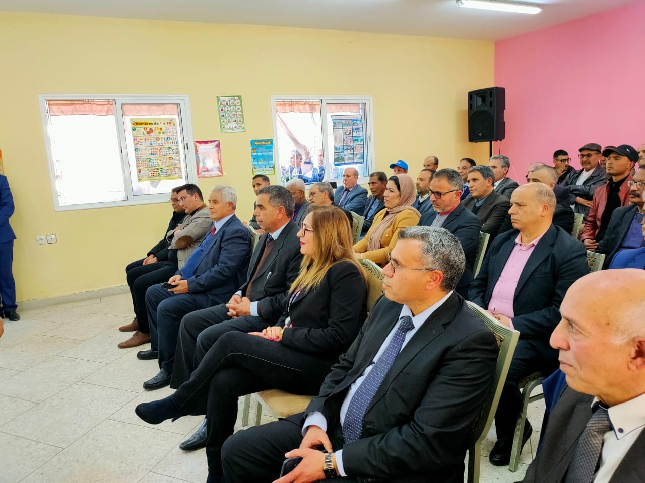 اللواء الأخضر يرفرف في سماء مجموعة مدارس حاجة بالمديرية الإقليمية بمكناس. اللواء الأخضر يرفرف في سماء مجموعة مدارس حاجة بالمديرية الإقليمية بمكناس.