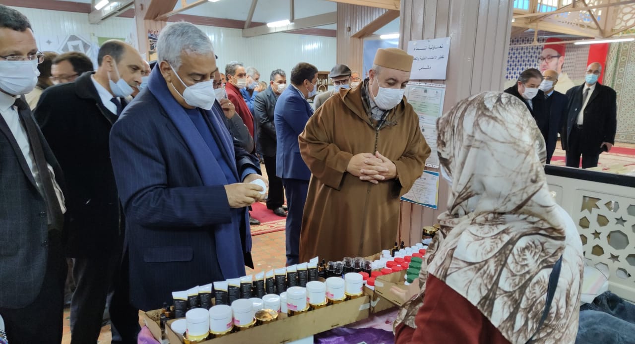 افتتاح معرض الاقتصاد التضامني لمنتجات النساء من ذوي الدخل المحدود. افتتاح معرض الاقتصاد التضامني لمنتجات النساء من ذوي الدخل المحدود.