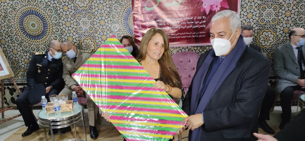 ثقافة الاعتراف والتميز هو عنوان حفل المكتب المديري للنادي المكناسي حفل تكريم بمناسبة اليوم العالمي للمرأة. ثقافة الاعتراف والتميز هو عنوان حفل المكتب المديري للنادي المكناسي حفل تكريم بمناسبة اليوم العالمي للمرأة.