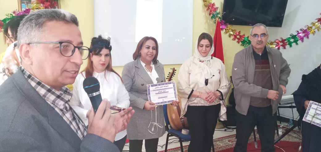 حفل بمناسبة اليوم العالمي للمرأة.من تنظيم منظمة المرأة المغربية للطفولة والشباب/مكناس وبتنسيق مع مجموعة الازدهار لفن التراث المغربي الموسيقي بمكناس . حفل بمناسبة اليوم العالمي للمرأة.من تنظيم منظمة المرأة المغربية للطفولة والشباب/مكناس وبتنسيق مع مجموعة الازدهار لفن التراث المغربي الموسيقي بمكناس .