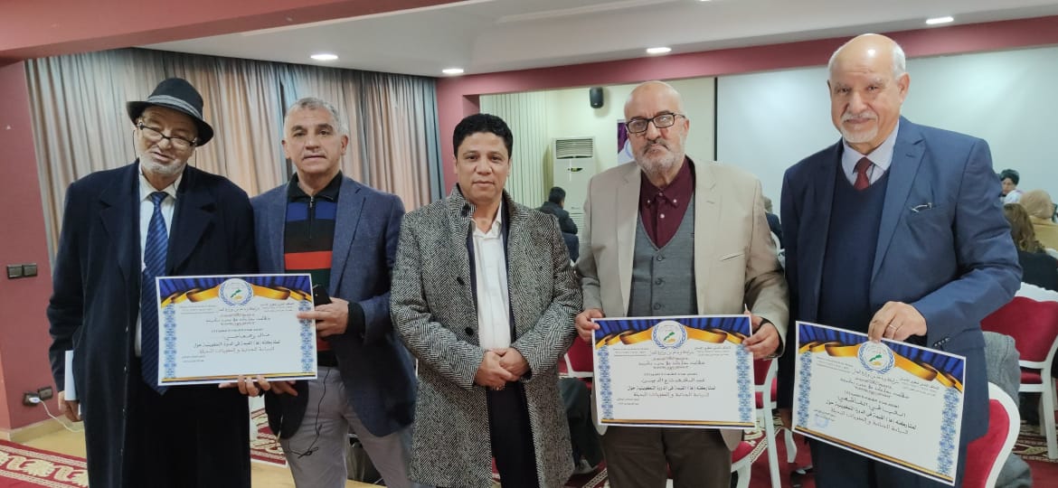 400 مليون سنتيم هي الميزانية اليومية لساكنة سجون المغرب وفتح حوار وطني لاعتماد مقاربة العقوبات البديلة، ضرورة ملحة مع إعادة النظر في الأوضاع المادية والاجتماعية لموظفي قطاع السجون . مكناس: عبد الصمد تاج الدين 400 مليون سنتيم هي الميزانية اليومية لساكنة سجون المغرب وفتح حوار وطني لاعتماد مقاربة العقوبات البديلة، ضرورة ملحة مع إعادة النظر في الأوضاع المادية والاجتماعية لموظفي قطاع السجون . مكناس: عبد الصمد تاج الدين