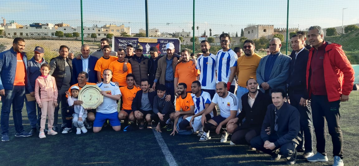 تتويج فريق إتصالات المغرب بلقب دوري الصداقة الرمضاني لكرةالقدم المصغرة في نسخته الخامسة تتويج فريق إتصالات المغرب بلقب دوري الصداقة الرمضاني لكرةالقدم المصغرة في نسخته الخامسة