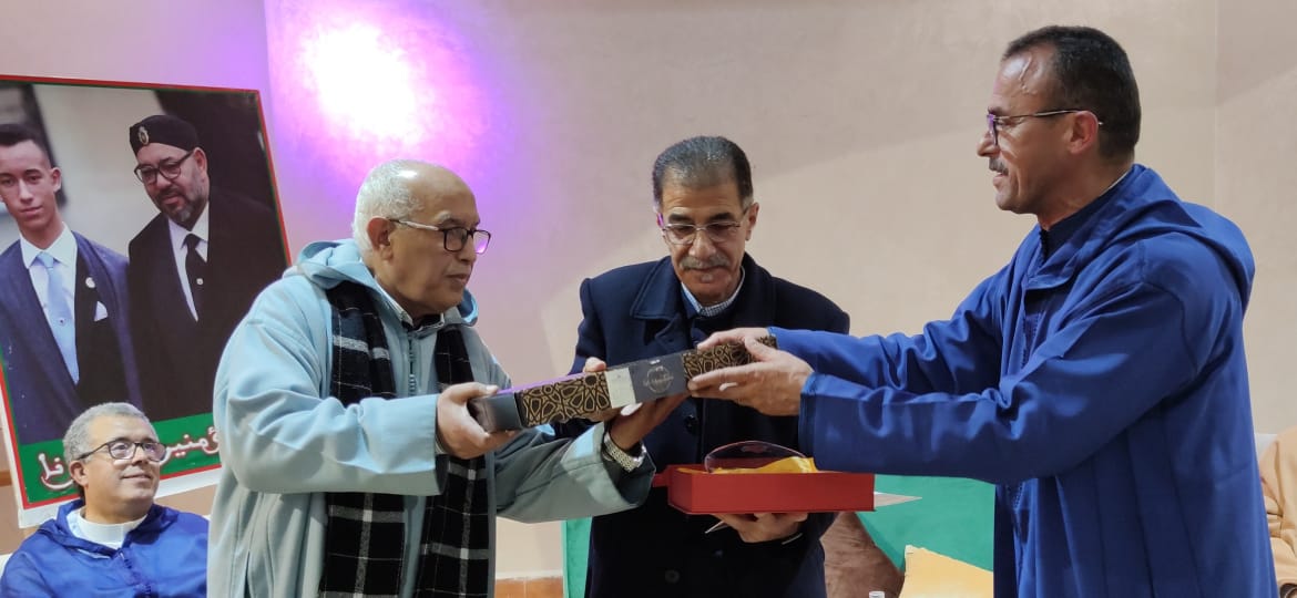 مكناس…تنظيم الحفل الختامي للدوري الرمضاني لكرة القدم لموظفي المديرية الإقليمية للضرائب