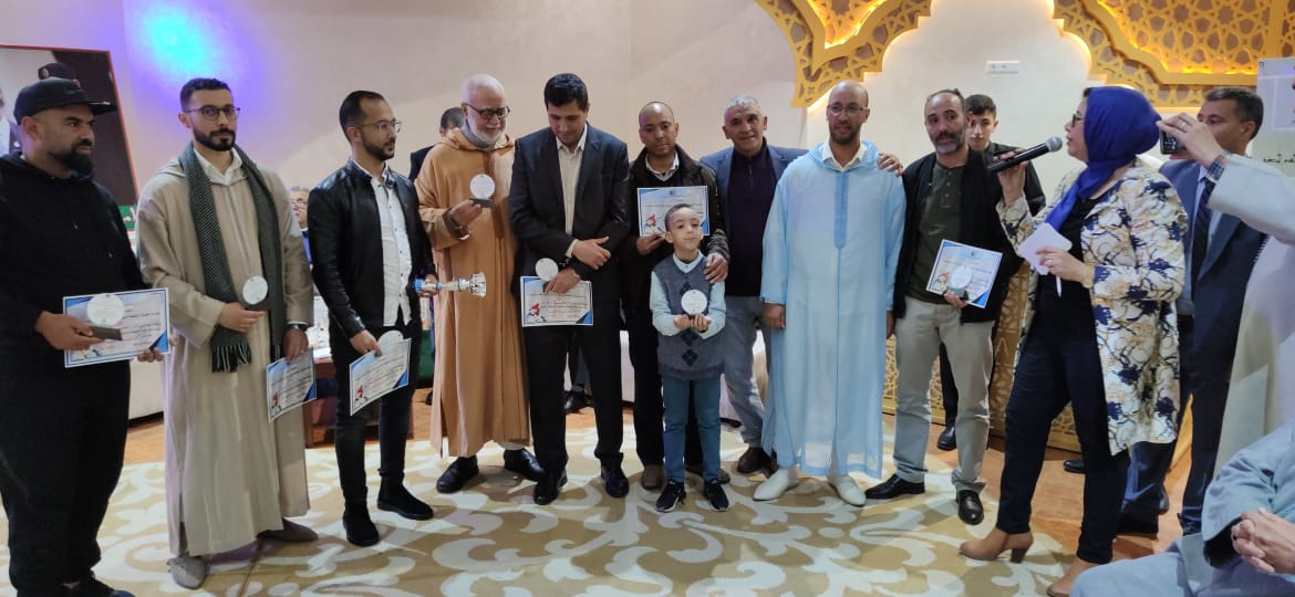 مكناس…تنظيم الحفل الختامي للدوري الرمضاني لكرة القدم لموظفي المديرية الإقليمية للضرائب