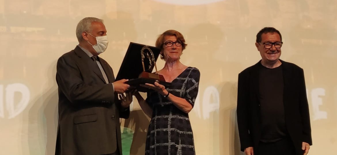 السيد عبدالغني الصبار عامل عمالة مكناس يشرف على افتتاح الدورة 20 للمهرجان الدولي الفيكام  .