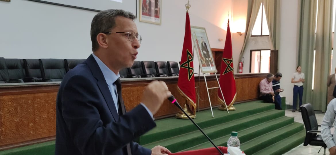 برنامج عمل مجلس عمالة مكناس يجمع فعاليات من المجتمع المدني لترتيب الأولويات وحاجيات المدينة برنامج عمل مجلس عمالة مكناس يجمع فعاليات من المجتمع المدني لترتيب الأولويات وحاجيات المدينة