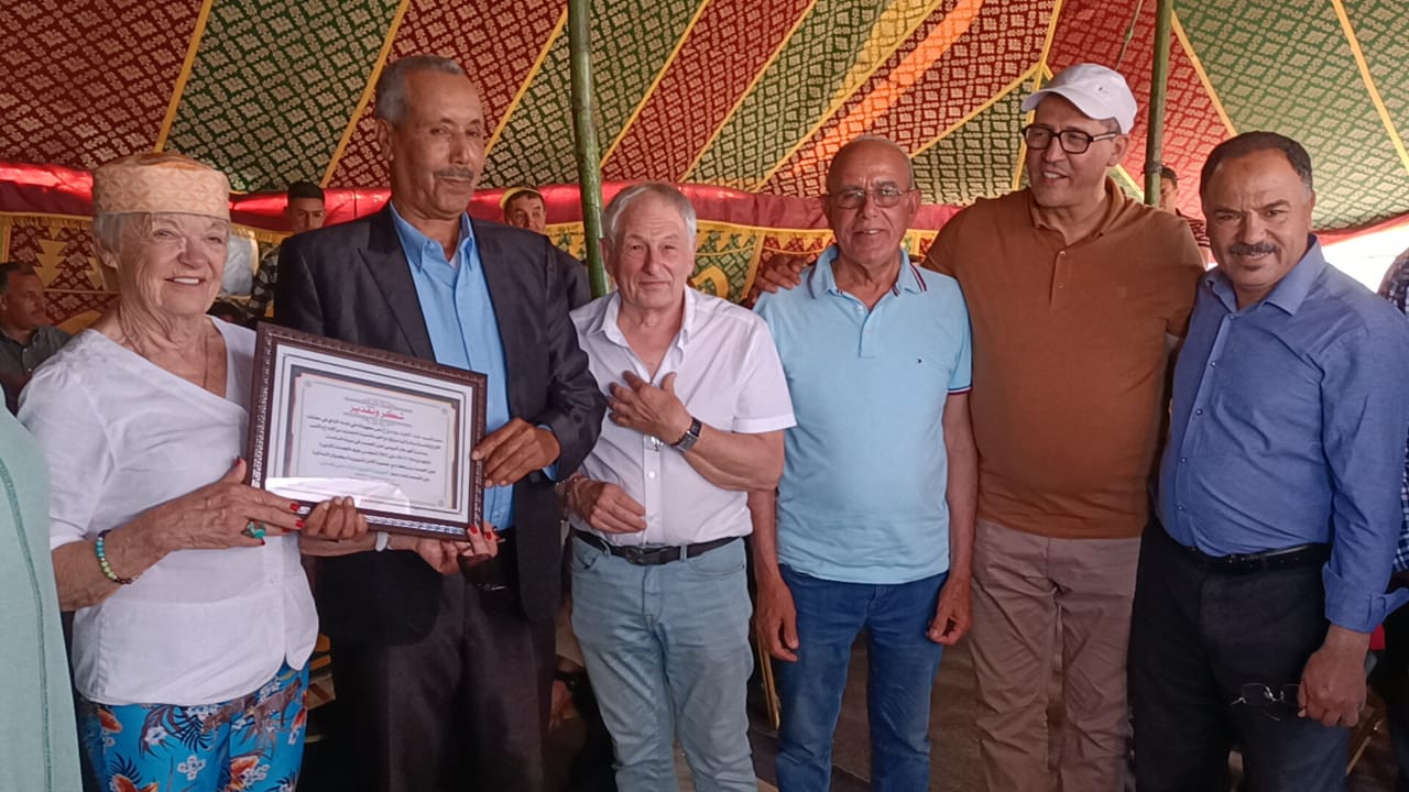 اختتام فعاليات الدورة السادسة للمهرجان الربيعي للفروسية التقليدية بعين الجمعة اختتام فعاليات الدورة السادسة للمهرجان الربيعي للفروسية التقليدية بعين الجمعة