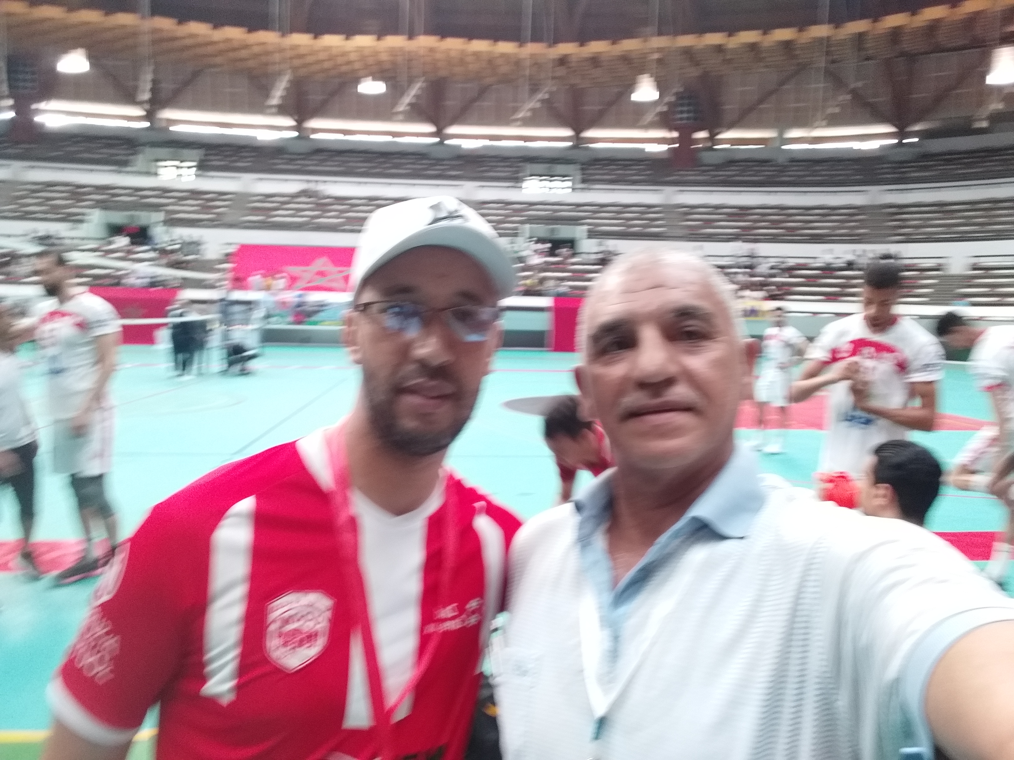 النادي المكناسي يتوج بطلا للكرة الطائرة للموسم الثاني على التوالي النادي المكناسي يتوج بطلا للكرة الطائرة للموسم الثاني على التوالي