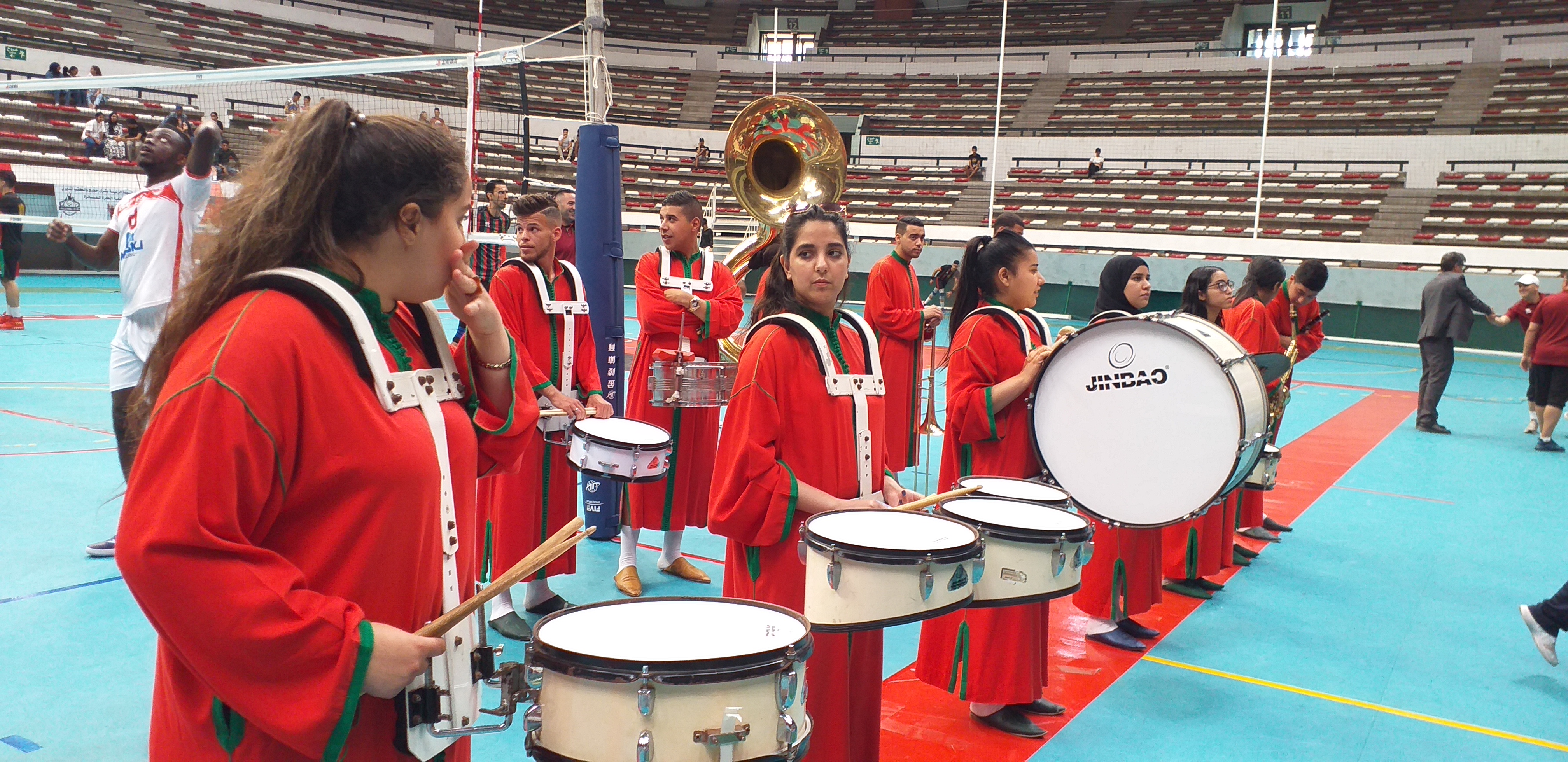 النادي المكناسي يتوج بطلا للكرة الطائرة للموسم الثاني على التوالي النادي المكناسي يتوج بطلا للكرة الطائرة للموسم الثاني على التوالي