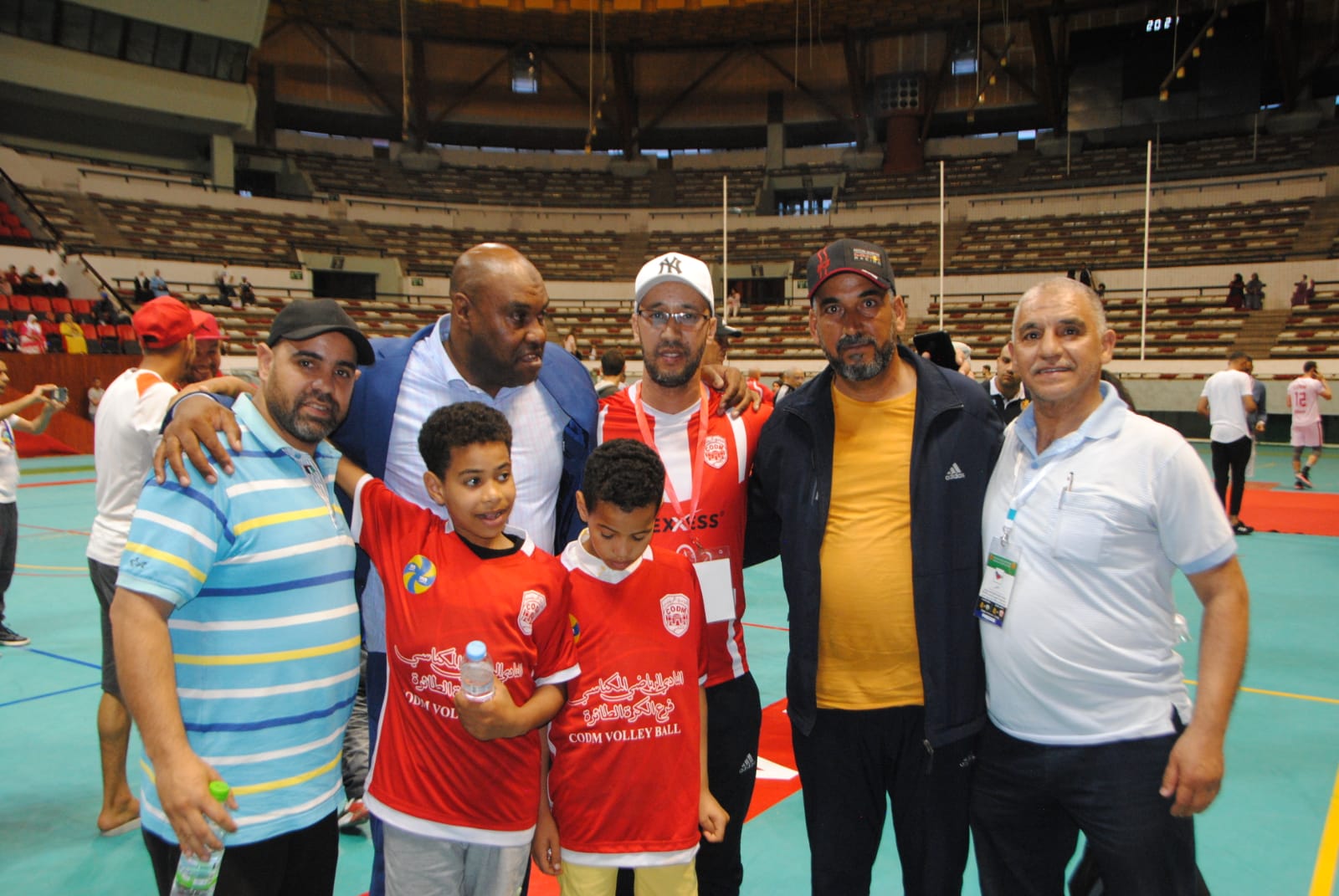 النادي المكناسي يتوج بطلا للكرة الطائرة للموسم الثاني على التوالي النادي المكناسي يتوج بطلا للكرة الطائرة للموسم الثاني على التوالي