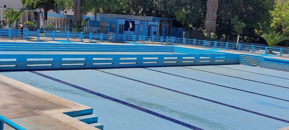 مكناس تتنفس سياسيا من تحت ماء المسبح البلدي. مكناس تتنفس سياسيا من تحت ماء المسبح البلدي.