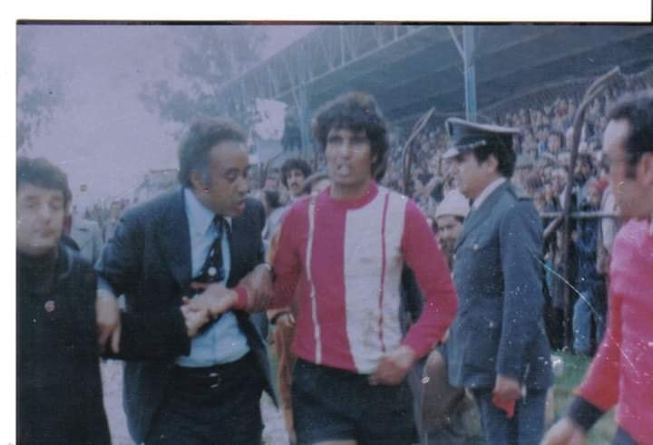 من اجل رد الاعتبار والتقدير لأحد أهرامات الرياضة الوطنية والمكناسية دعوة لاطلاق اسم حمادي حميدوش على الملعب البلدي من اجل رد الاعتبار والتقدير لأحد أهرامات الرياضة الوطنية والمكناسية دعوة لاطلاق اسم حمادي حميدوش على الملعب البلدي