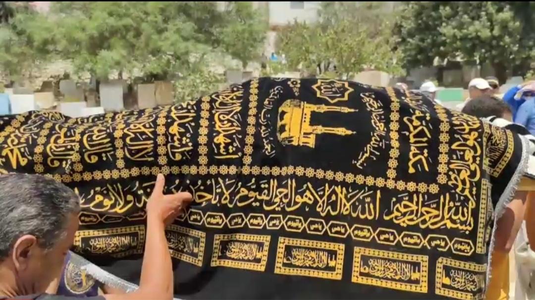 بنسالم اوديجا مدير مديرية الشؤون المدنية بوزارة العدل يودع والدته إلى مثواها الأخير بمكناس بنسالم اوديجا مدير مديرية الشؤون المدنية بوزارة العدل يودع والدته إلى مثواها الأخير بمكناس