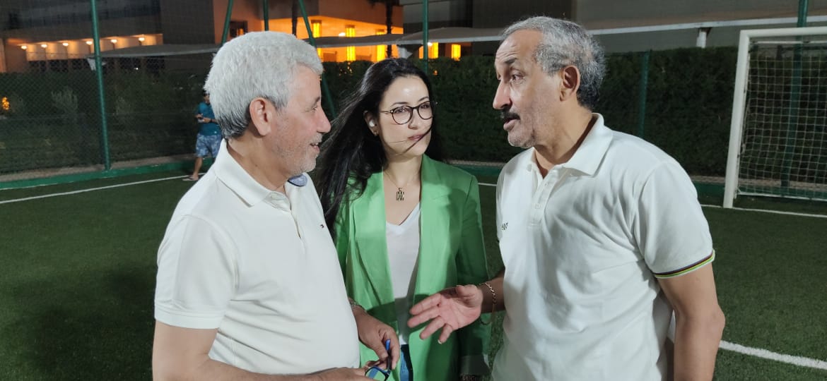 اختتام فعاليات النسخة الأولى للدوري الصيفي في كرة القدم المصغرة تأبينا للمرحوم زكرياء الأنصاري . اختتام فعاليات النسخة الأولى للدوري الصيفي في كرة القدم المصغرة تأبينا للمرحوم زكرياء الأنصاري .