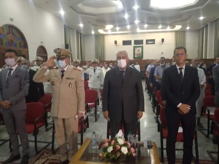 العاصمة الاسماعيلية تخلذ الذكرى 69 لثورة الملك والشعب وعامل صاحب الجلالة على عمالة مكناس يترأس مراسيم الإنصات للخطاب الملكي السامي والوقوف ترحما على شهداء الوحدة العاصمة الاسماعيلية تخلذ الذكرى 69 لثورة الملك والشعب وعامل صاحب الجلالة على عمالة مكناس يترأس مراسيم الإنصات للخطاب الملكي السامي والوقوف ترحما على شهداء الوحدة