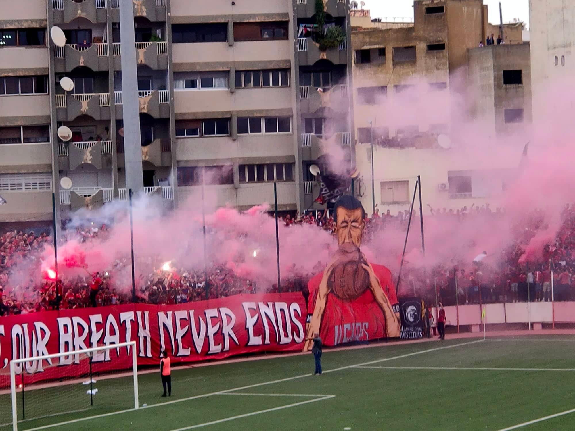 وجهة نظر مسؤولة عَمَّا حدث من شغب بملعب وداد قلعة السراغنة.