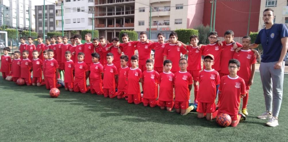 نادي جمعية  رواد المستقبل لكرة القدم المصغرة    يستهل موسمه الرياضي بتوزيع البدل الجديدة   ويحيي ذكرى المولد النبوي  بحفل على شرف أولياء الأطفال