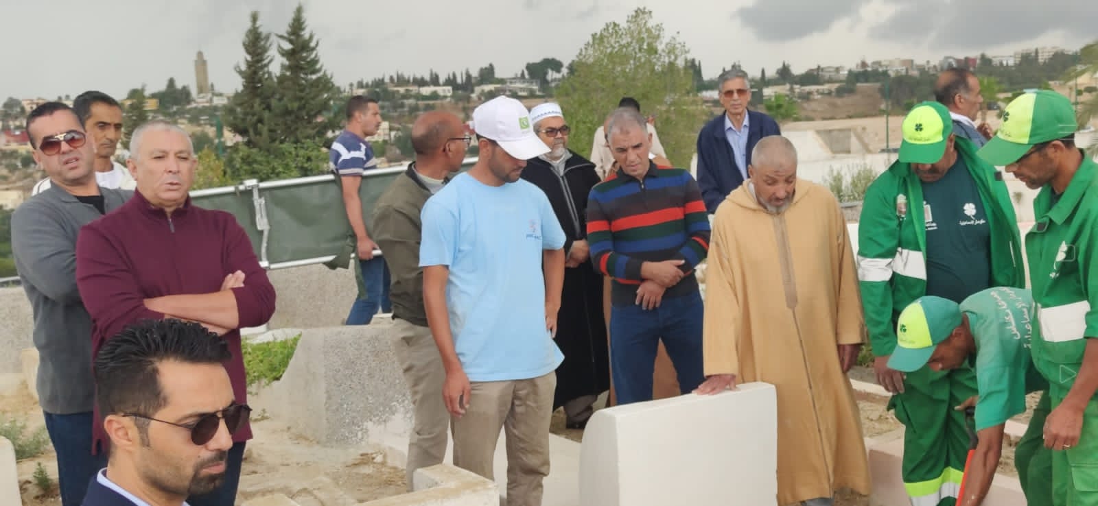 تعزية ومواساة في وفاة السيد 