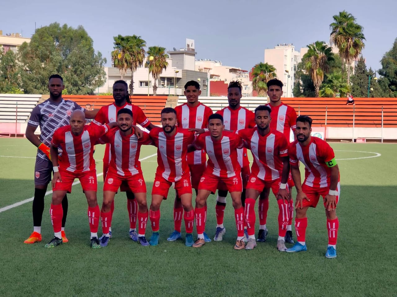 الكوديم يُخفق داخل ميدانه، ويَنْهزم بحصة (1/2) أمام اتحاد تمارة