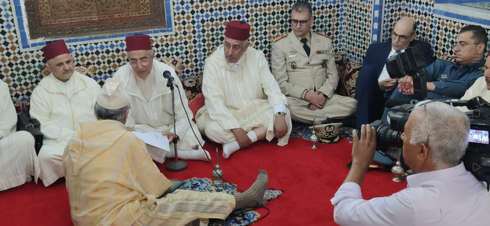 تسليم هبات ملكية لزوايا مكناس