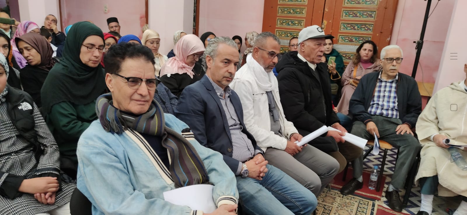 جمعية روح التراث للمديح والسماع بمكناس تنظم الدورة الخامسة **5**. دورة الأستاذ : مخلص عسلون . جمعية روح التراث للمديح والسماع بمكناس تنظم الدورة الخامسة **5**. دورة الأستاذ : مخلص عسلون .