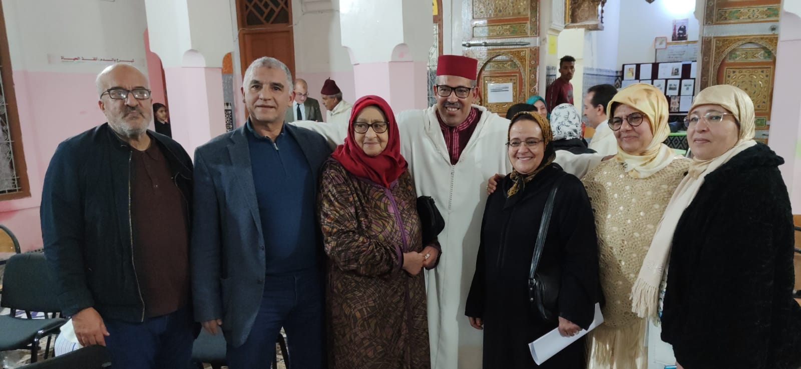 جمعية روح التراث للمديح والسماع بمكناس تنظم الدورة الخامسة **5**. دورة الأستاذ : مخلص عسلون . جمعية روح التراث للمديح والسماع بمكناس تنظم الدورة الخامسة **5**. دورة الأستاذ : مخلص عسلون .