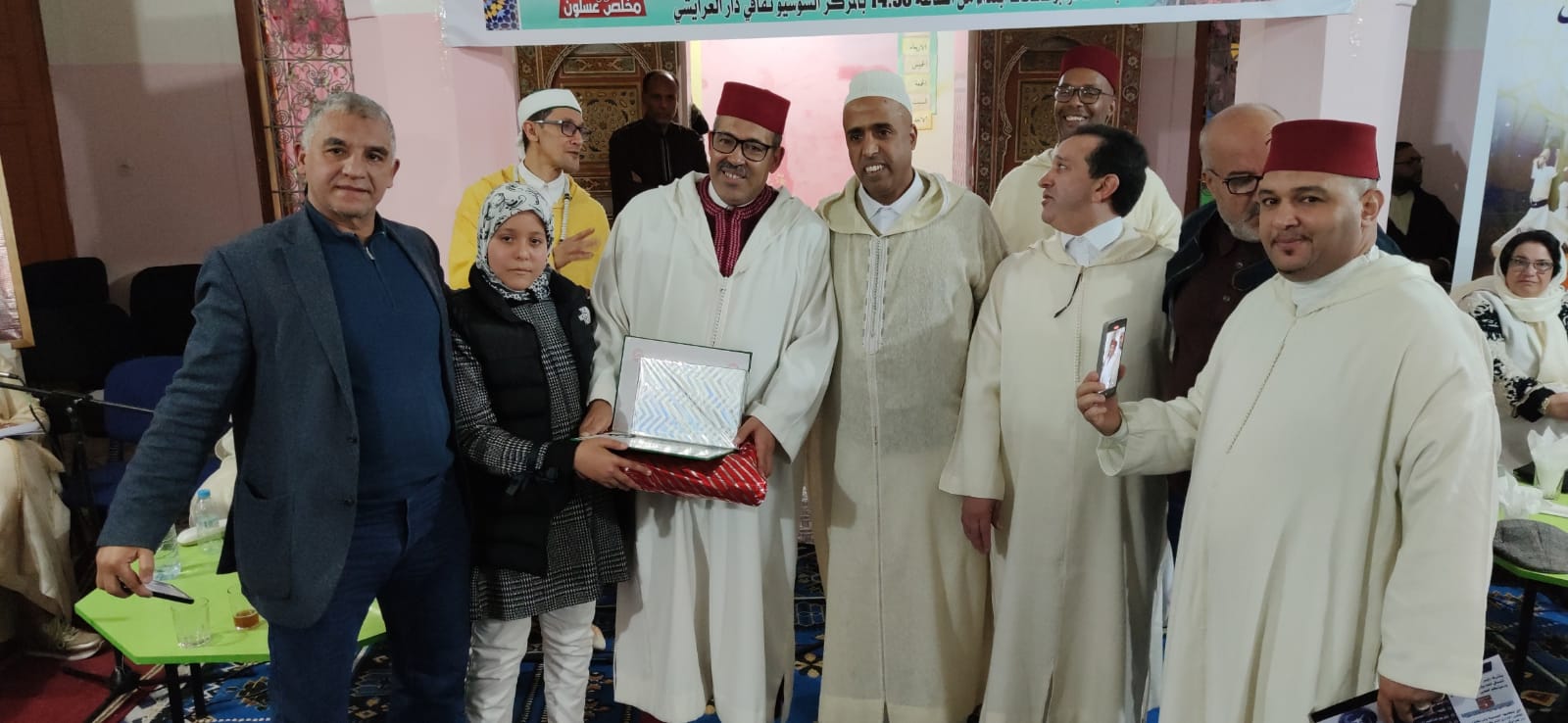 جمعية روح التراث للمديح والسماع بمكناس تنظم الدورة الخامسة **5**. دورة الأستاذ : مخلص عسلون . جمعية روح التراث للمديح والسماع بمكناس تنظم الدورة الخامسة **5**. دورة الأستاذ : مخلص عسلون .