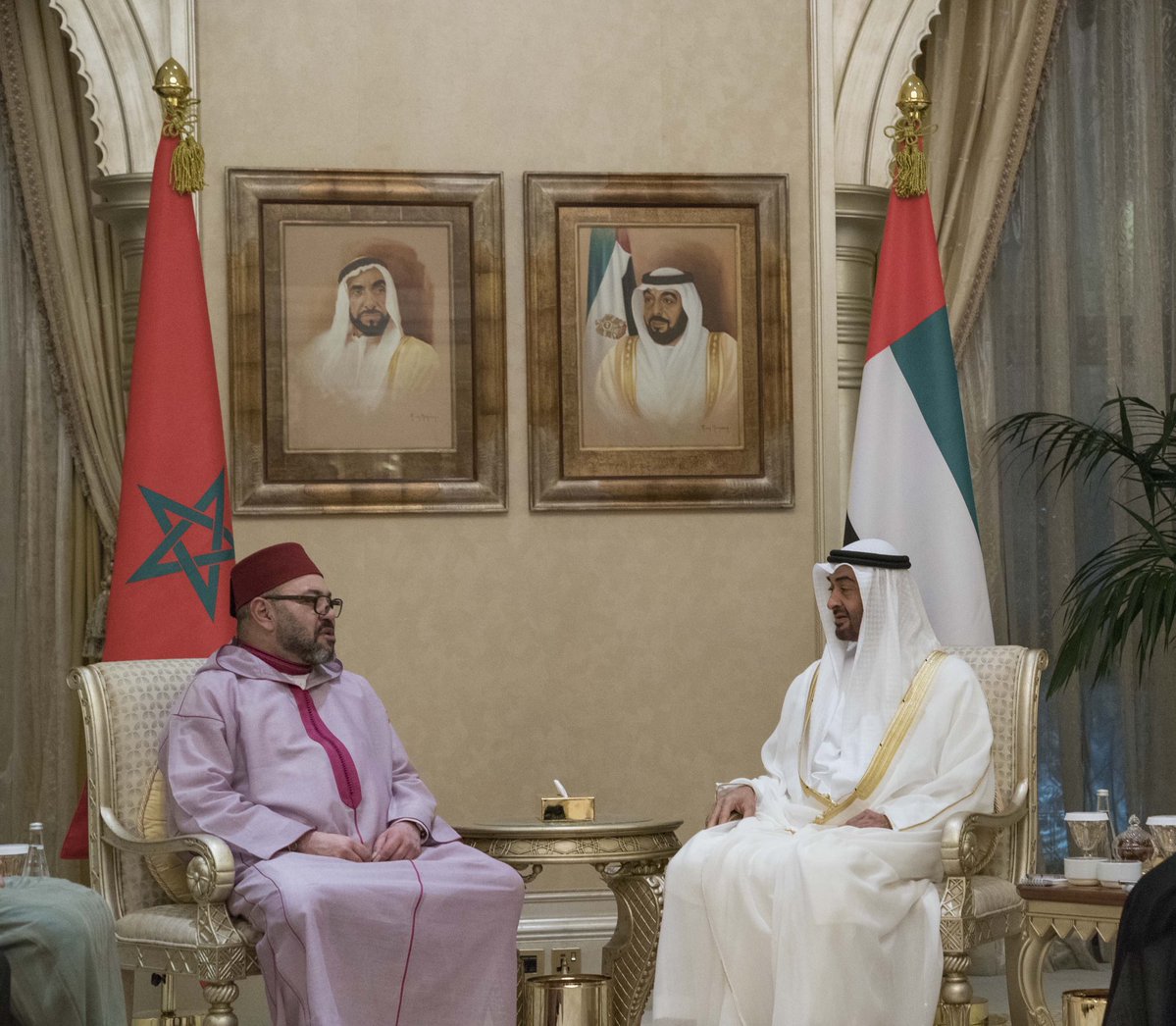 كأس العالم 2022 .. الرئيس الاماراتي ينضاف إلى قادة الدول الذين اتصلوا بجلالة الملك لتهنئته