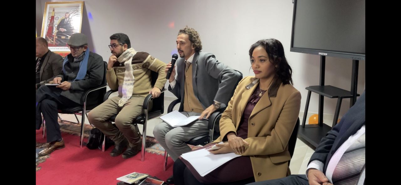 سفيرة الوحدة الترابية فاطمة فكري مديرة مجموعة مدارس لافوندسيون تكرم بالمؤسسة المدير الاقليمي بمكناس لوزارة الثقافة احتفاء باليوم العالمي للغة العربية 18دجنبر سفيرة الوحدة الترابية فاطمة فكري مديرة مجموعة مدارس لافوندسيون تكرم بالمؤسسة المدير الاقليمي بمكناس لوزارة الثقافة احتفاء باليوم العالمي للغة العربية 18دجنبر