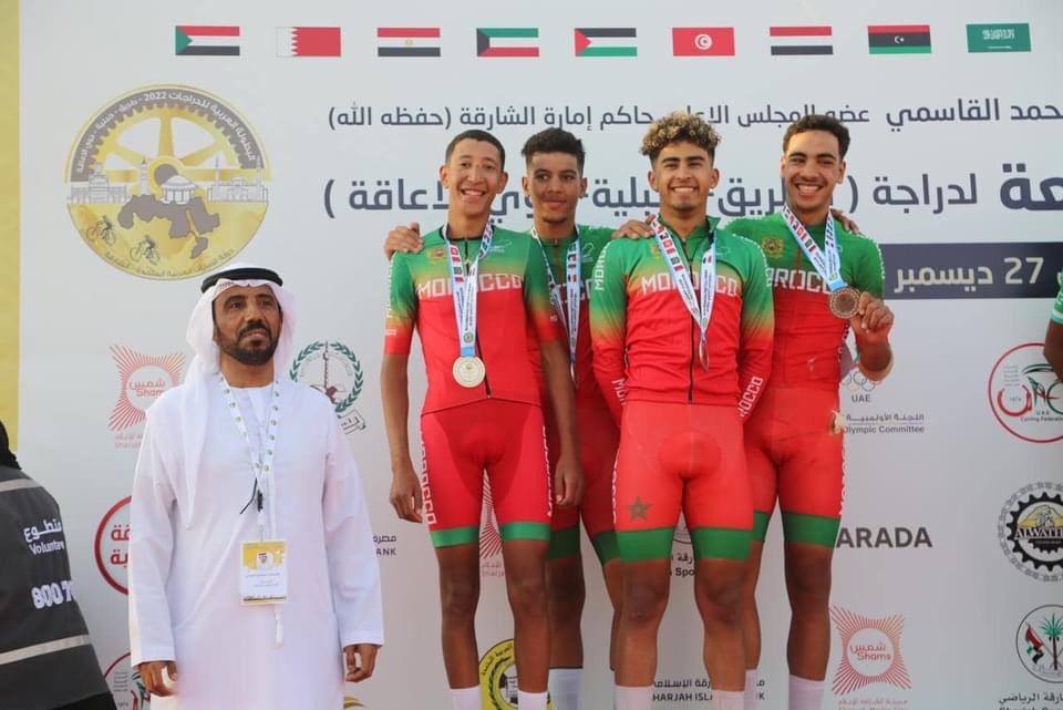 دراجات / البطولة العربية المجمعة بالشارقة : الفرق الوطنية تبسط سيطرتها والنشيد الوطني المغربي يعزف ثلاث مرات في سماء دولة الامارات العربية المتحدة. -ثلاث ذهبيات للمغرب في اليوم الأول من منافسات الدراجات الجبلية