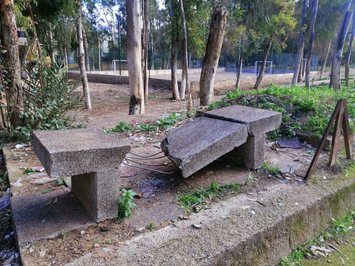 توقف أشغال تهيئة فضاء رياضي بحي المنصور بمكناس   يثير استياء شباب  المنطقة