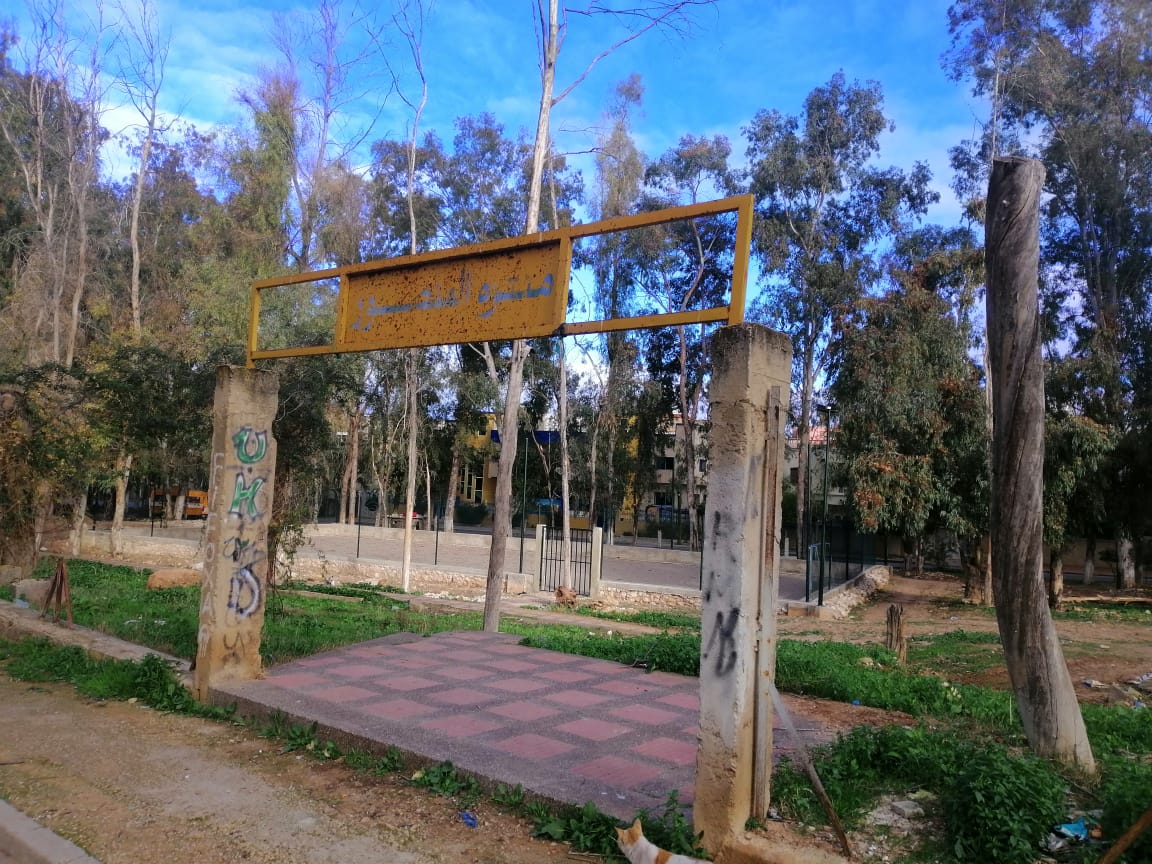 توقف أشغال تهيئة فضاء رياضي بحي المنصور بمكناس   يثير استياء شباب  المنطقة