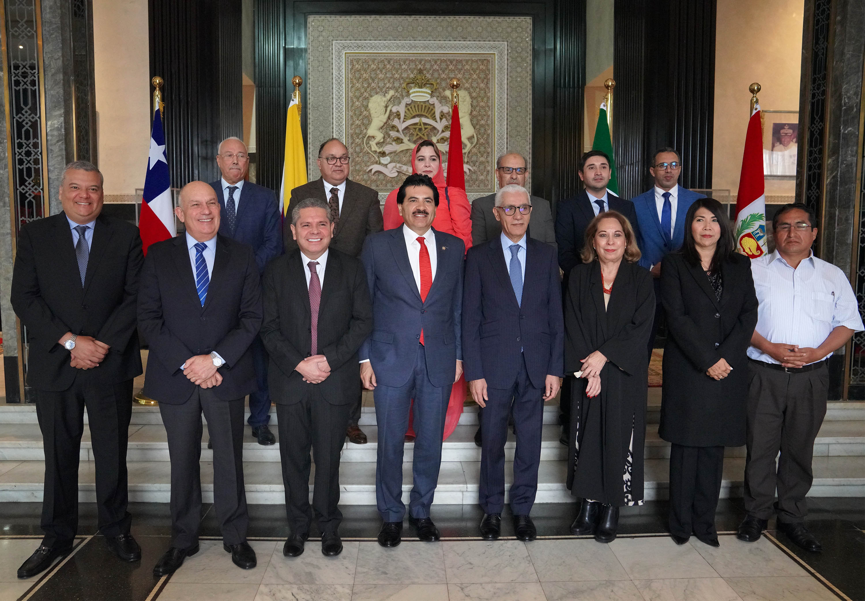 دعم المبادرة المغربية للحكم الذاتي في الأقاليم الجنوبية  لإيجاد حل للنزاع حول الصحراء المغربية