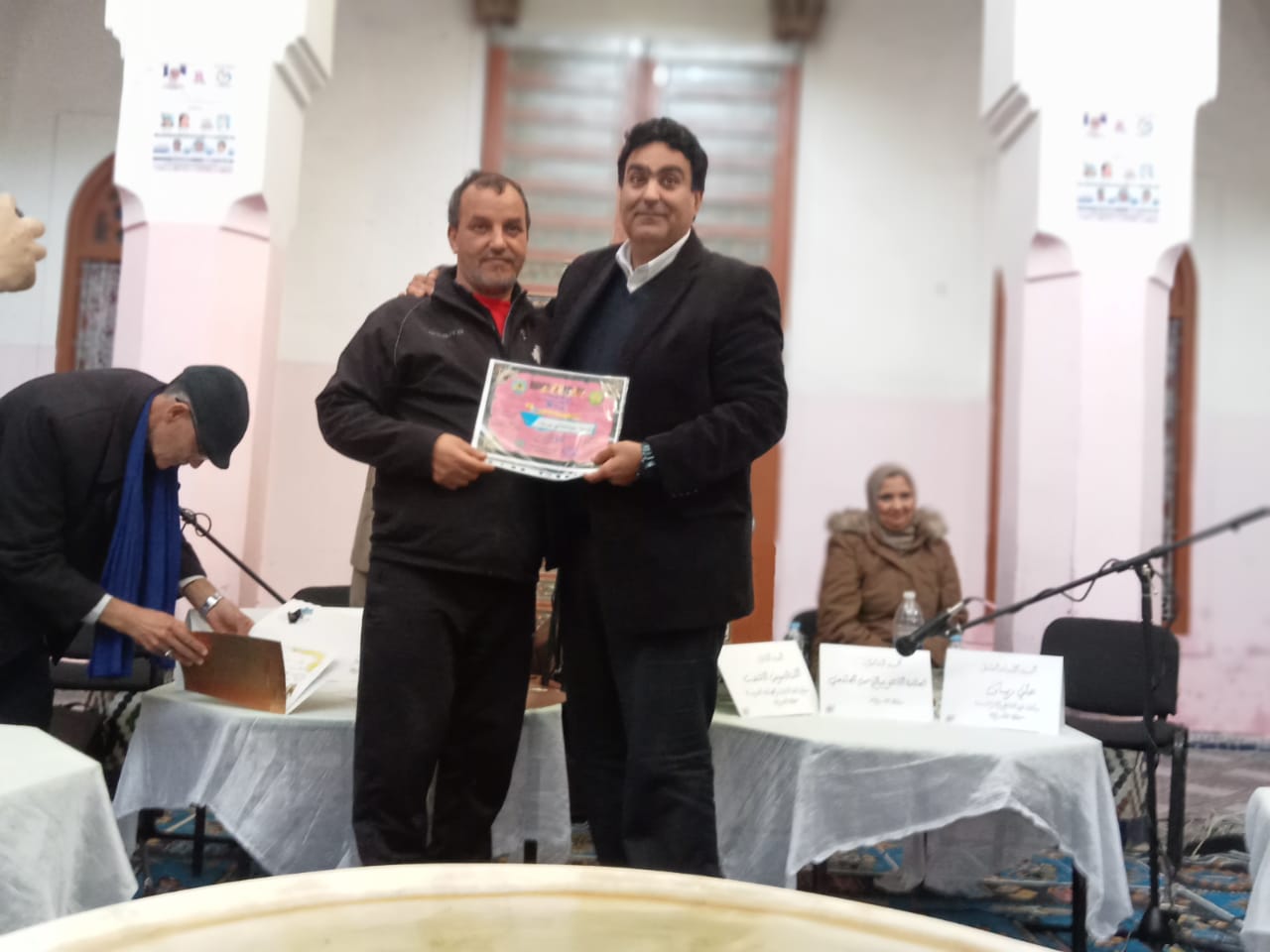 دورة الاستاذة الفاضلة وفاء بنور  بالمركز السوسيو ثقافي دار العرايشي-باب بردعين بمناسبة اليوم العالمي للمرأة .