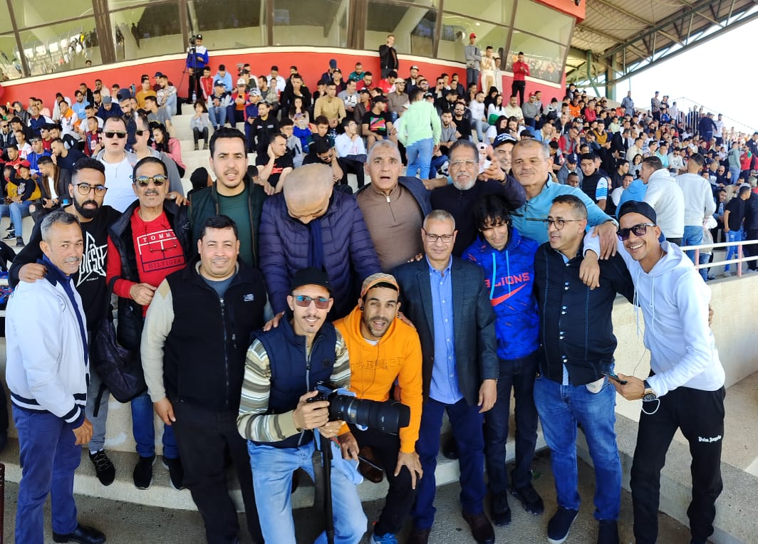 اتحاد الصحفيين الرياضيين المغاربة يصدر بيانا يندد به عن الهجمة ضد فوزي لقجع                                          *دفاعا عن فوزي لقجع ... دفاعا عن قيم المواطنة والمصلحة العليا للوطن