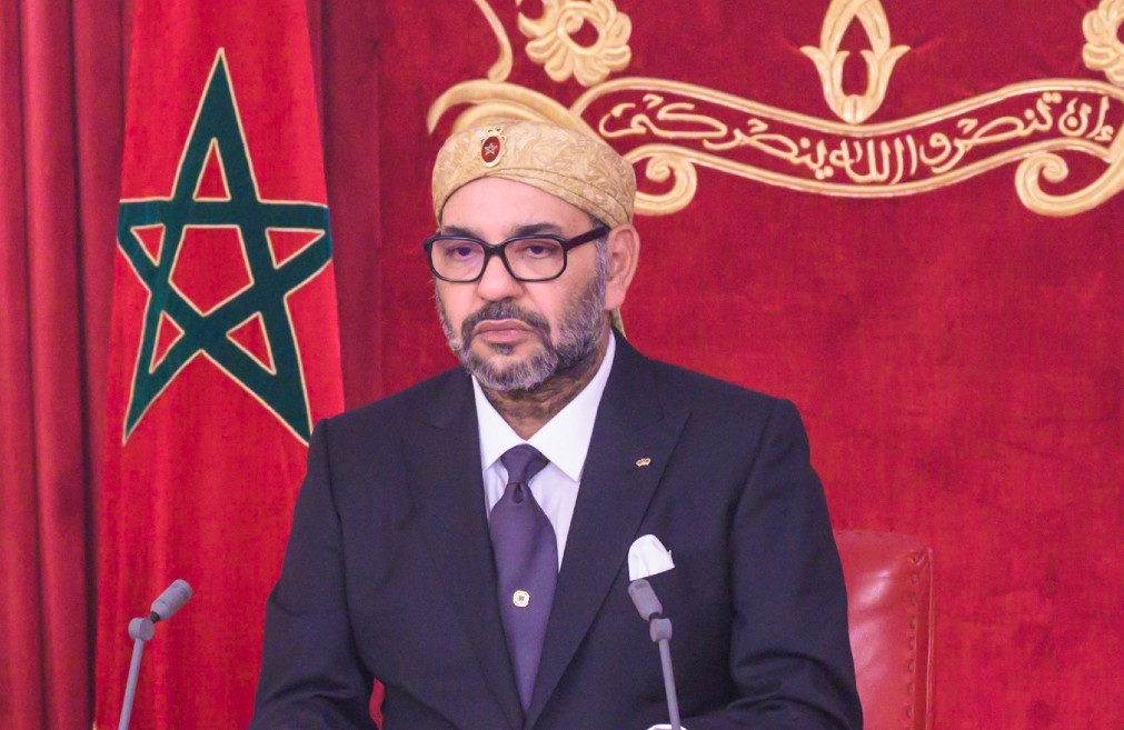 جلالة الملك يوجه رسالة بمناسبة تسليم جائزة التميز لسنة 2022 من الاتحاد الإفريقي لكرة القدم والتي منحت لجلالته بكيغالي