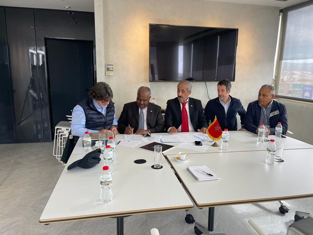 الاستاذ محمد بلماحي لمخاطبيه الإسبانيين، اتفاقية التعاون والشراكة في ميدان سباق الدراجات تتماشى مع الرؤية الرياضية الملكية السديدة الهادفة إلى توطيد العلاقات مع البلدان الشقيقة والصديقة الاستاذ محمد بلماحي لمخاطبيه الإسبانيين، اتفاقية التعاون والشراكة في ميدان سباق الدراجات تتماشى مع الرؤية الرياضية الملكية السديدة الهادفة إلى توطيد العلاقات مع البلدان الشقيقة والصديقة