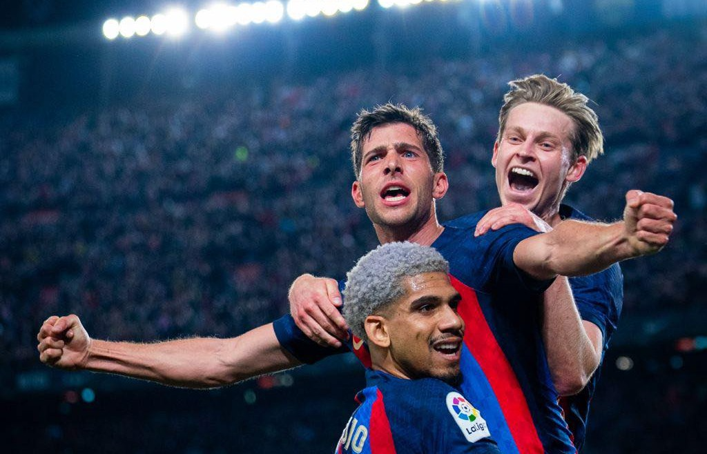 البارصا يحسم نتيجة ” الكلاسيكو” أمام الريال