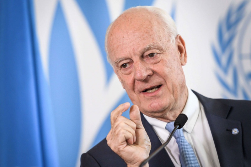 دي ميستورا يلتقي أطراف نزاع الصحراء ويتشبث بإشراك الجزائر في المفاوضات