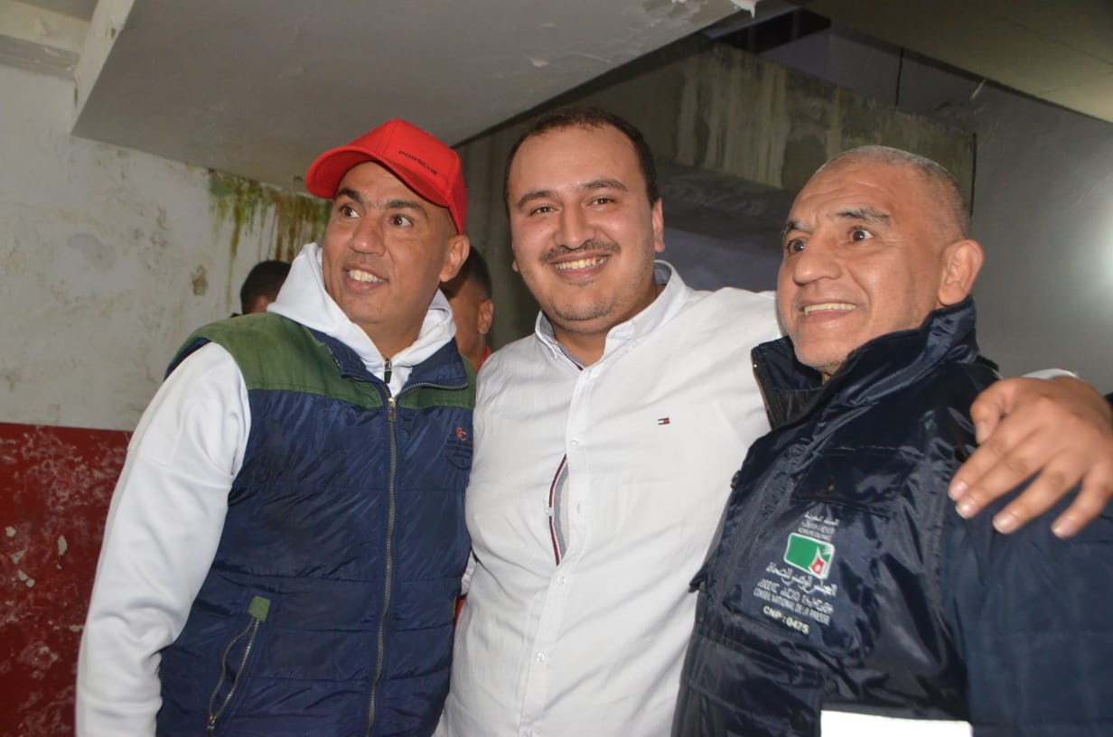 مكناس تنتصر على الكوكب المراكشي، وتعيش ليلة عرس كروي.