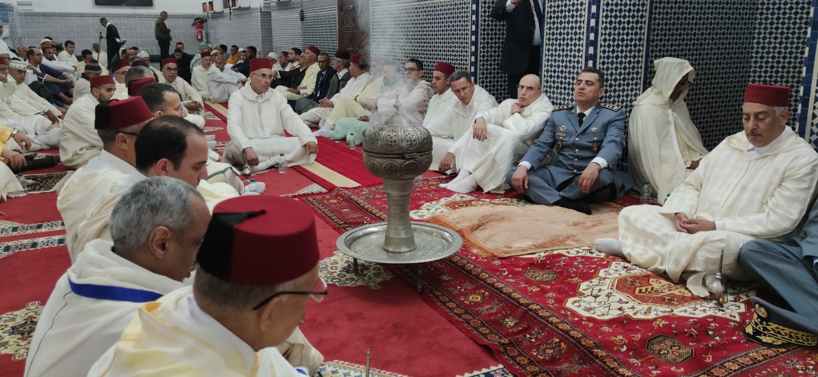 عامل عمالة مكناس يترأس بمسجد ” الحسن الثاني ” حفلا دينيا إحياء لليلة القدر المباركة