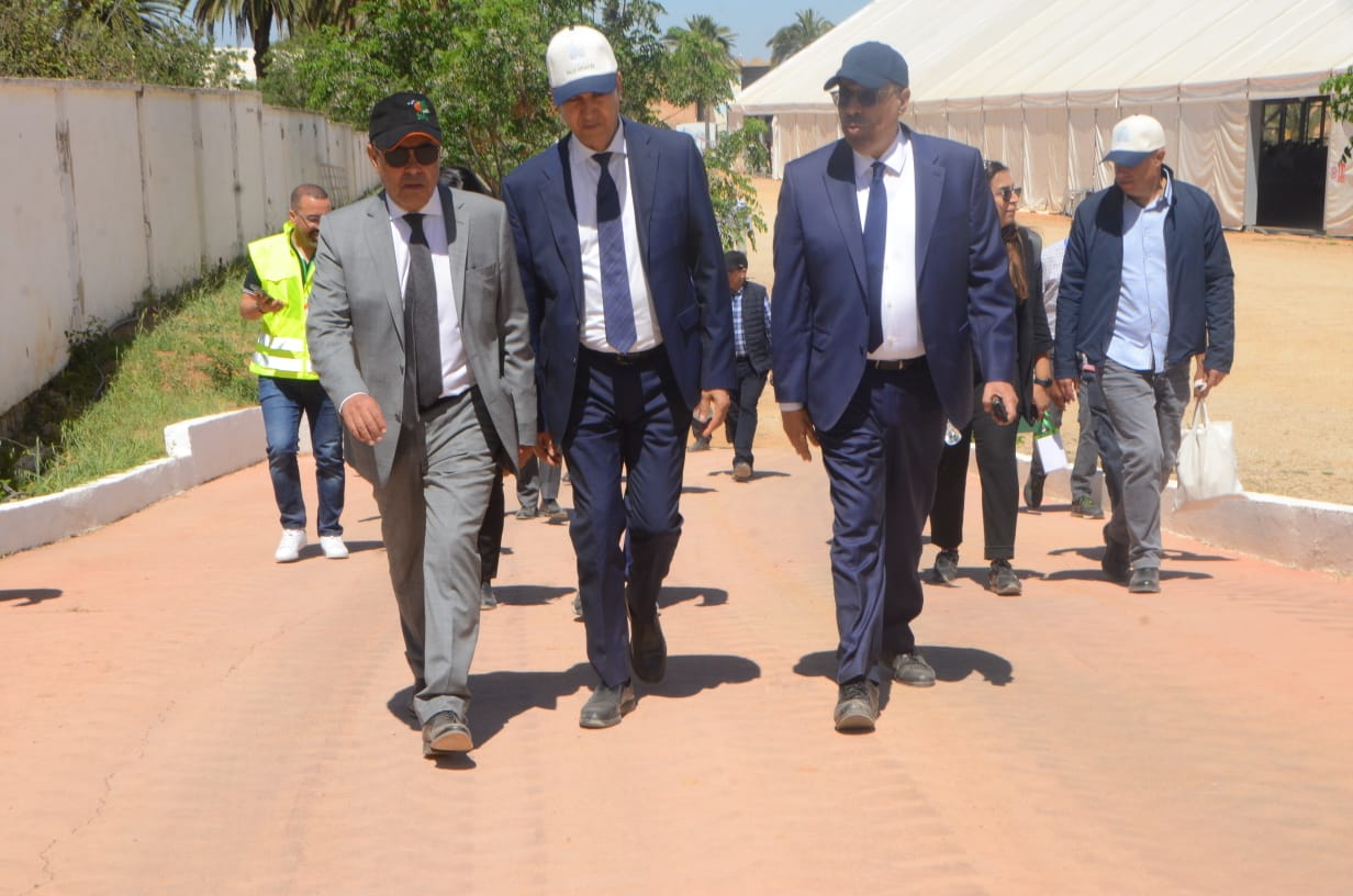 وزير الفلاحة ومسؤولين يتفقدون أشغال المعرض الدولي للفلاحة بمكناس وزير الفلاحة ومسؤولين يتفقدون أشغال المعرض الدولي للفلاحة بمكناس