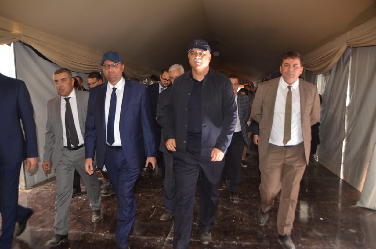 وزير الفلاحة ومسؤولين يتفقدون أشغال المعرض الدولي للفلاحة بمكناس وزير الفلاحة ومسؤولين يتفقدون أشغال المعرض الدولي للفلاحة بمكناس