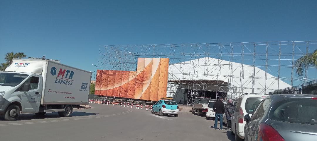 أشغال ليل نهار لاحتضان النسخة 15 للمعرض الدولي للفلاحة وسلطات المدينة في حالة استنفار قصوى جواد الشامي: المندوب العام للمعرض الدولي للفلاحة بالمغرب تنظيم الملتقى الدولي للفلاحة بمكناس بجوار اقامته الملكية هو اختيار لصاحب الجلالة نصره الله أشغال ليل نهار لاحتضان النسخة 15 للمعرض الدولي للفلاحة وسلطات المدينة في حالة استنفار قصوى جواد الشامي: المندوب العام للمعرض الدولي للفلاحة بالمغرب تنظيم الملتقى الدولي للفلاحة بمكناس بجوار اقامته الملكية هو اختيار لصاحب الجلالة نصره الله