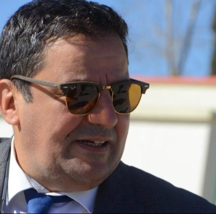 خاص  عن استعدادات احتضان المعرض الدولي للفلاحة بمكناس أشغال ليل نهار لاحتضان النسخة 15 للمعرض الدولي للفلاحة بمكناس  وسلطات المدينة  في حالة استنفار قصوى  جواد باحاجي  : رئيس جماعة مكناس جاهزون لاحتضان الموعد السنوي  *