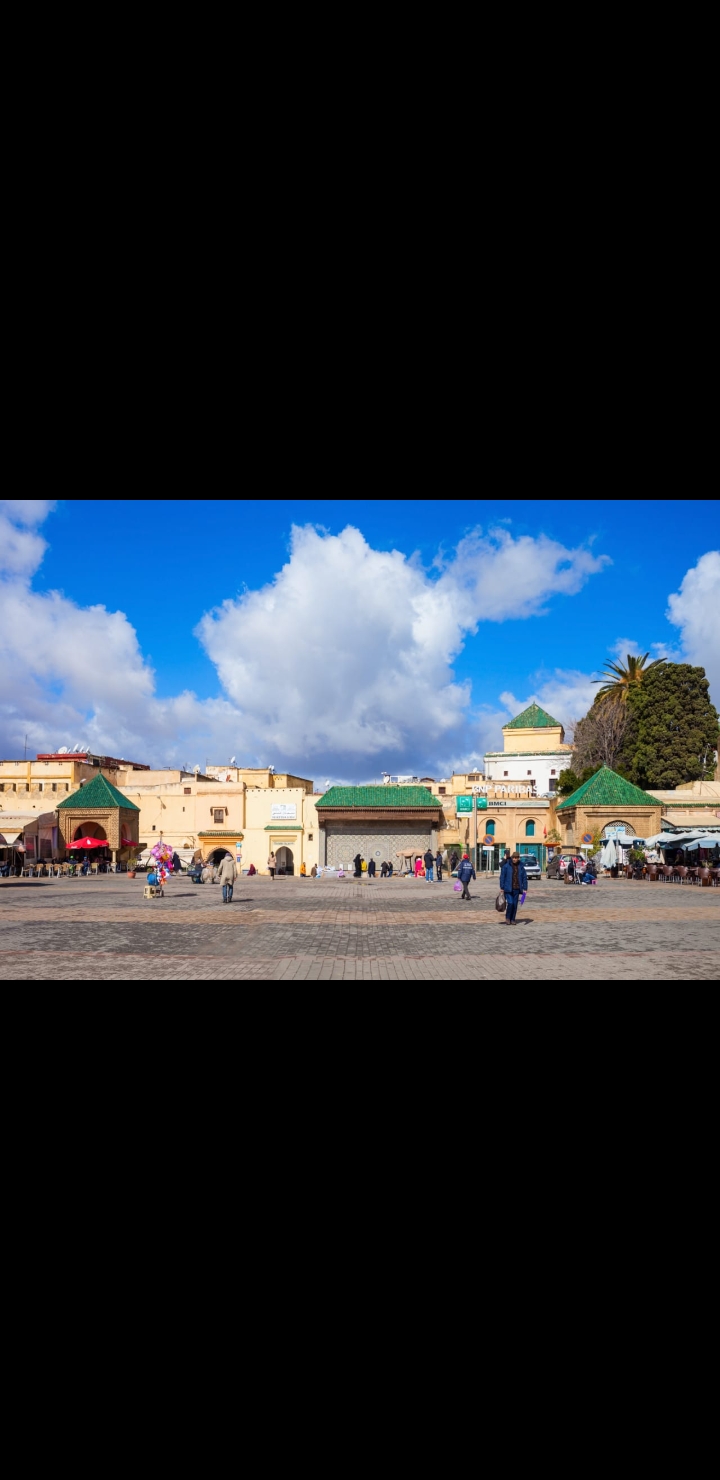 أشغال ليل نهار لاحتضان النسخة 15 للمعرض الدولي للفلاحة بمكناس نضال لحلو: رئيس الجامعة الوطنية للصناعة الفندقية بمكناس تنفسنا الصعداء كمهنيين بعودة تنظيم المعرض الدولي للفلاحة بمكناس ،والحدث رافعة وانتعاش موسمي للسياحة ينبغي مساندته والشد بحرارة على القائمين والساهرين عليه أشغال ليل نهار لاحتضان النسخة 15 للمعرض الدولي للفلاحة بمكناس نضال لحلو: رئيس الجامعة الوطنية للصناعة الفندقية بمكناس تنفسنا الصعداء كمهنيين بعودة تنظيم المعرض الدولي للفلاحة بمكناس ،والحدث رافعة وانتعاش موسمي للسياحة ينبغي مساندته والشد بحرارة على القائمين والساهرين عليه