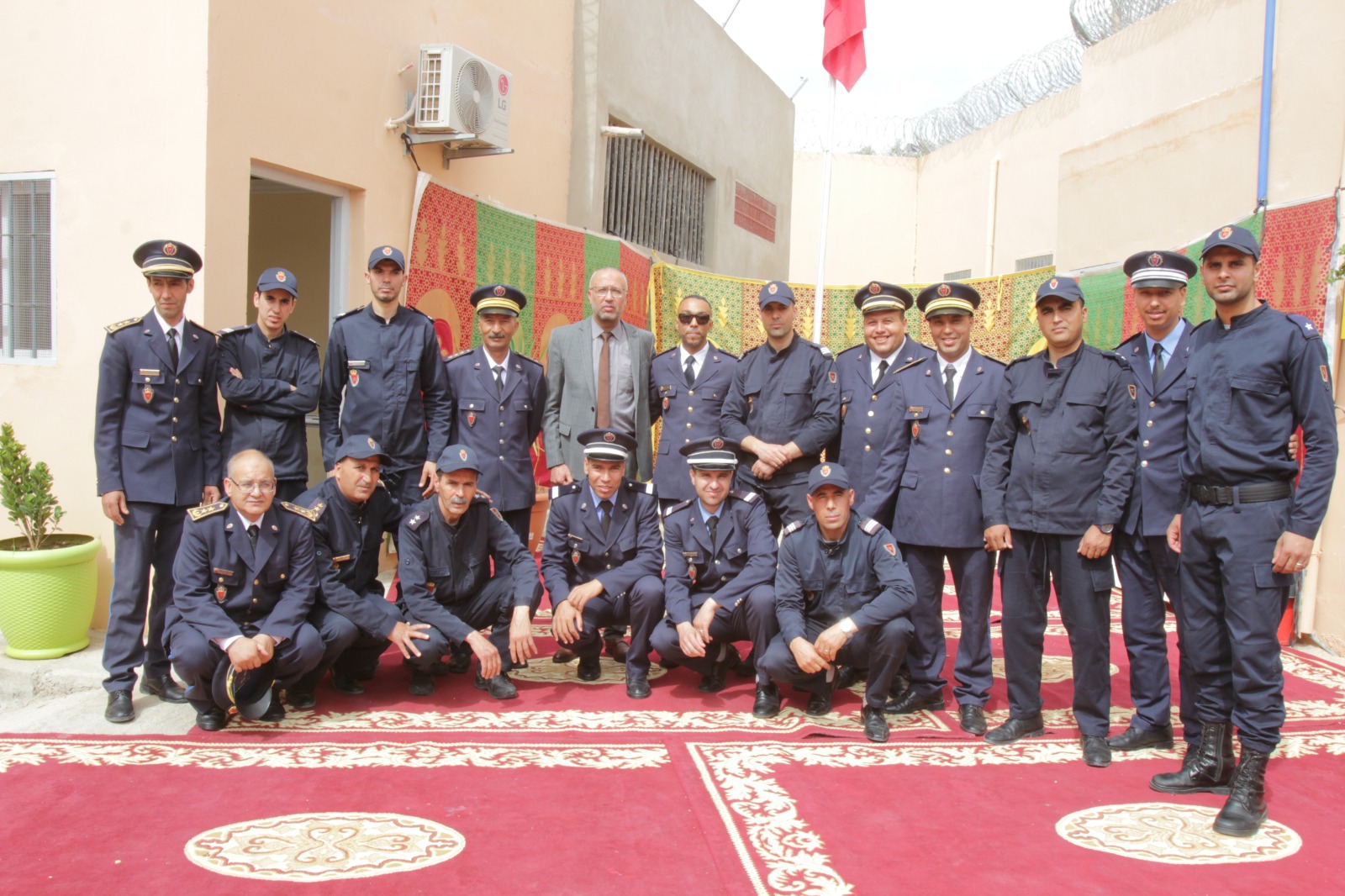 مكناس: السجن المحلي (تولال 2) يخلد الذكرى (15) على تأسيس المندوبية العامة لإدارة السجون وإعادة الإدماج. مكناس: السجن المحلي (تولال 2) يخلد الذكرى (15) على تأسيس المندوبية العامة لإدارة السجون وإعادة الإدماج.