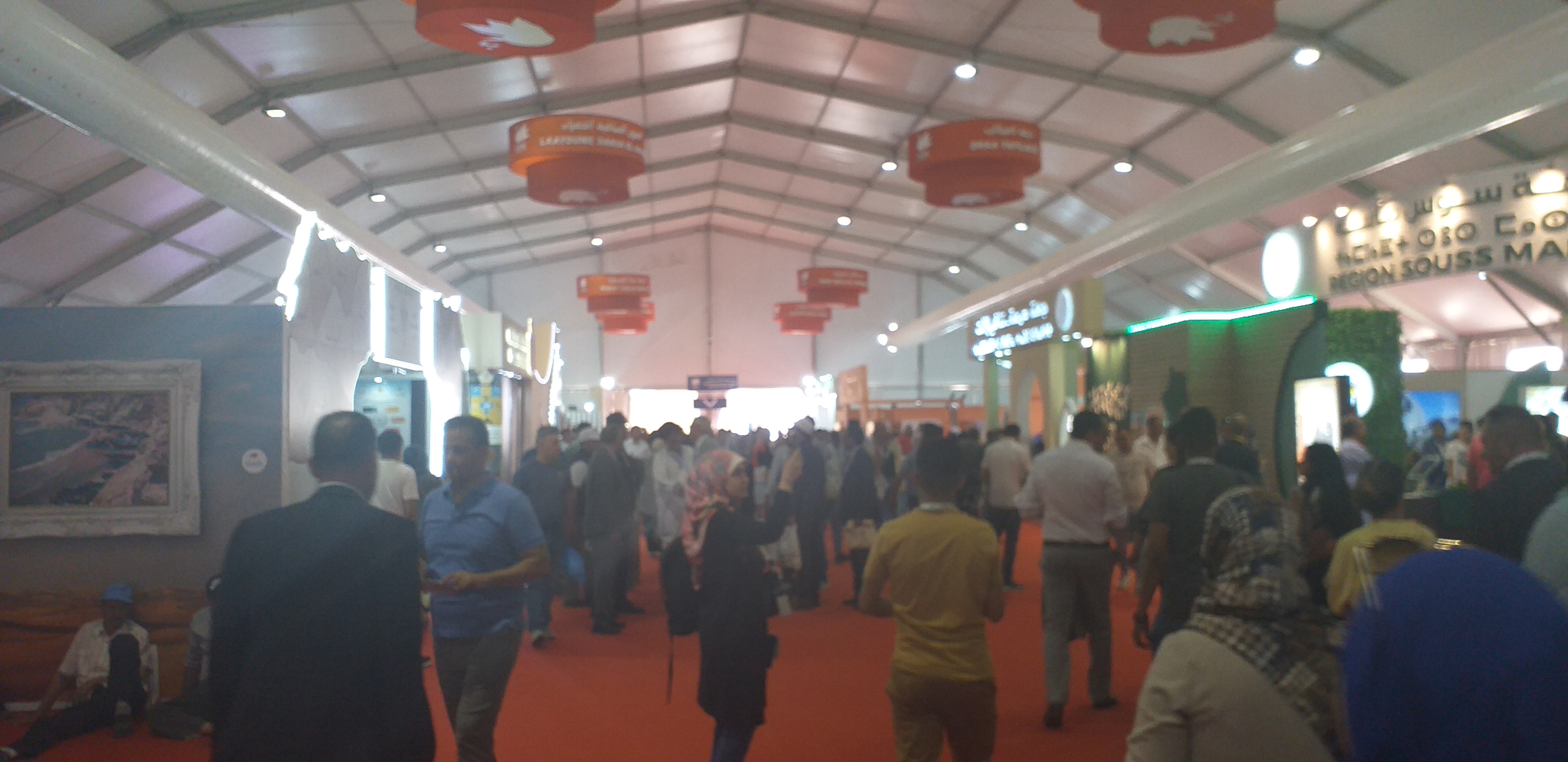 بعد 3 سنوات من التوقف.. المعرض الدولي للفلاحة يشهد إقبالا كبير بعد 3 سنوات من التوقف.. المعرض الدولي للفلاحة يشهد إقبالا كبير