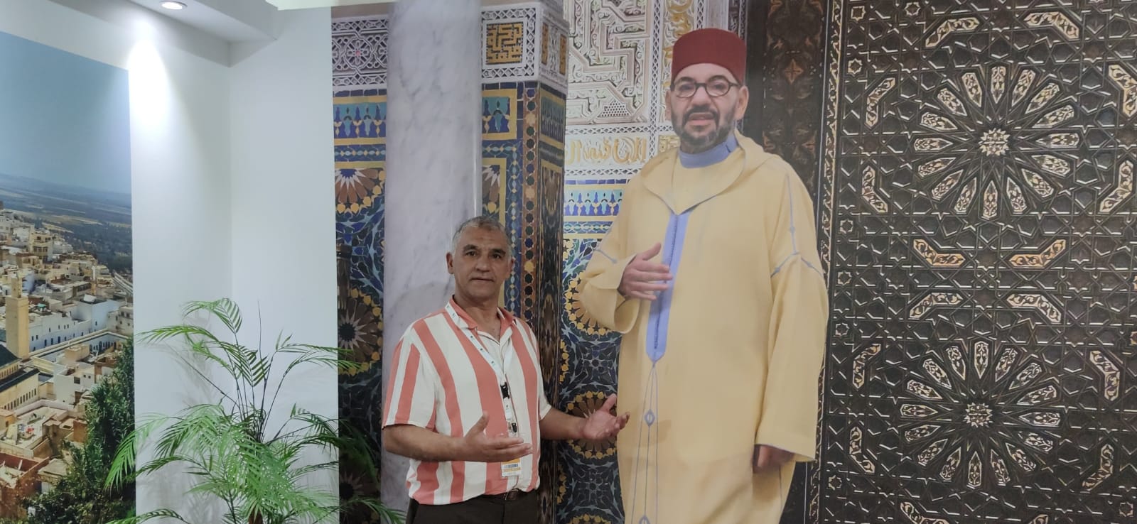 زوار معرض الفلاحة بمكناس يتقاطرون على رواق جهة فاس مكناس زوار معرض الفلاحة بمكناس يتقاطرون على رواق جهة فاس مكناس