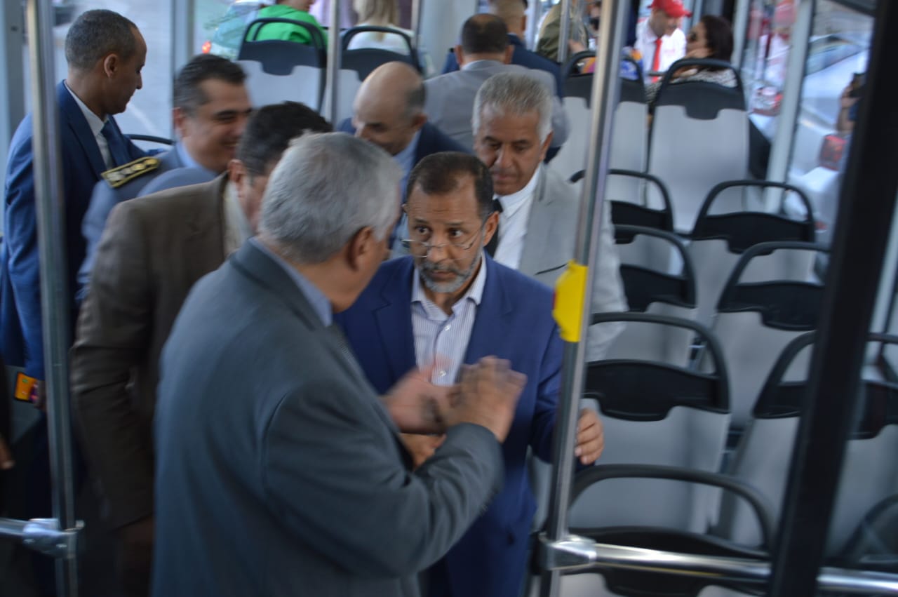 عامل عمالة مكناس السيد عبد الغني الصبار يدشن  أسطول الحافلات الجديدة لتعزيز النقل الحضري بالعاصمة الإسماعيلية